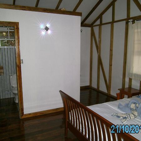 הופקינס The Funky Dodo Backpackers Hostel מראה חיצוני תמונה