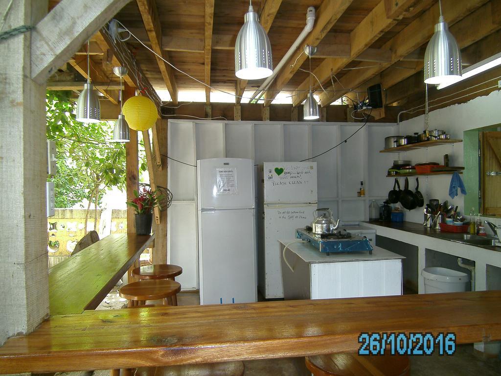 הופקינס The Funky Dodo Backpackers Hostel מראה חיצוני תמונה